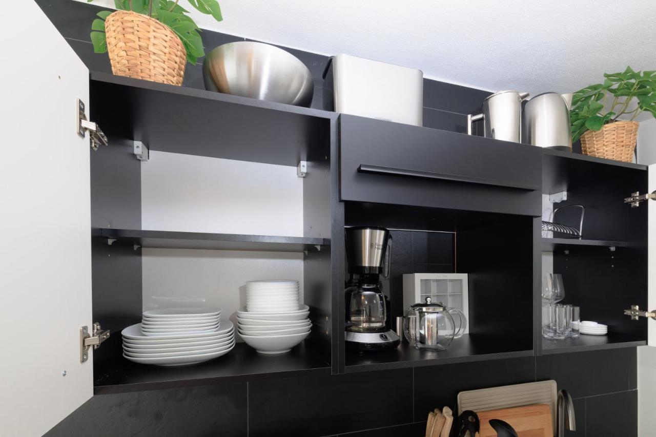 Global Living - Design Apartment I Rathausplatz I Beamer I Ac I Kitchen I Augsburg Exterior foto