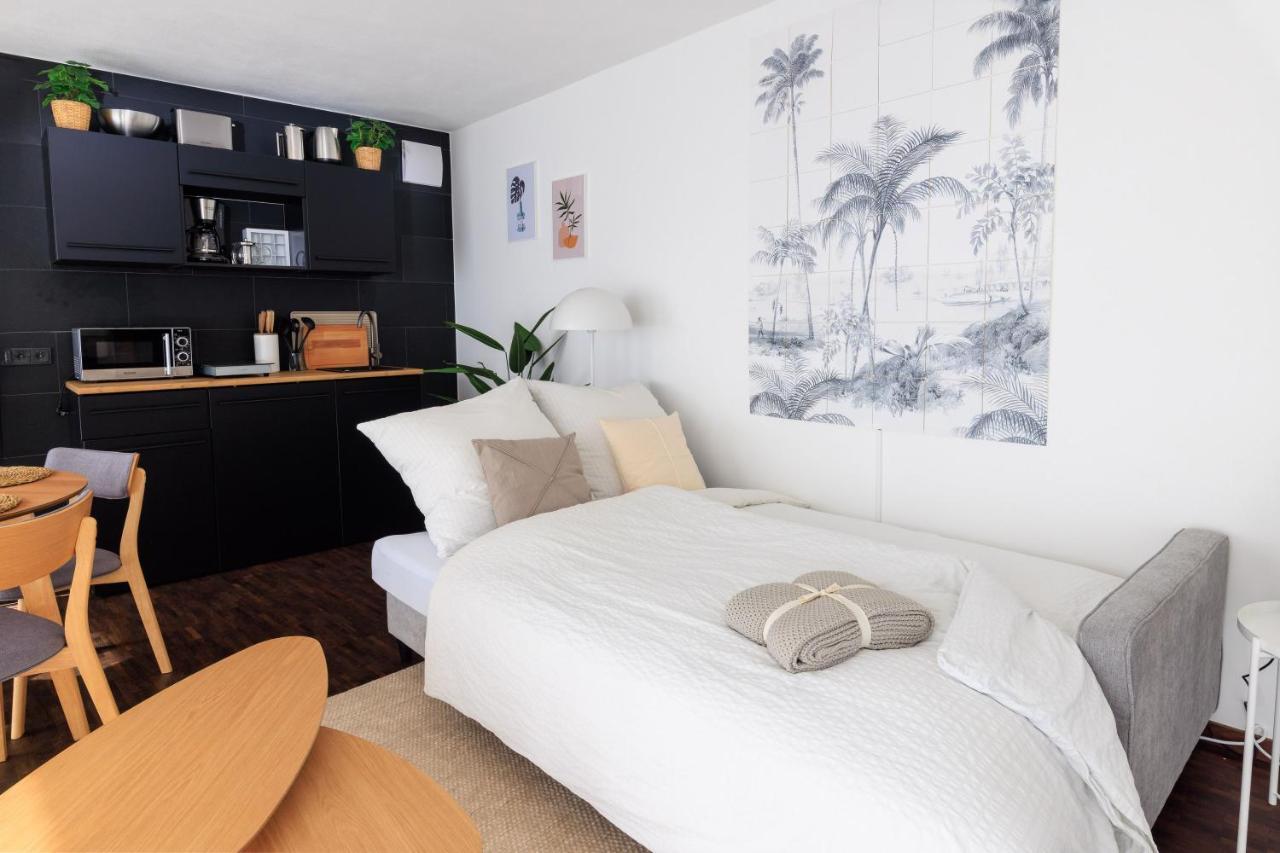 Global Living - Design Apartment I Rathausplatz I Beamer I Ac I Kitchen I Augsburg Exterior foto